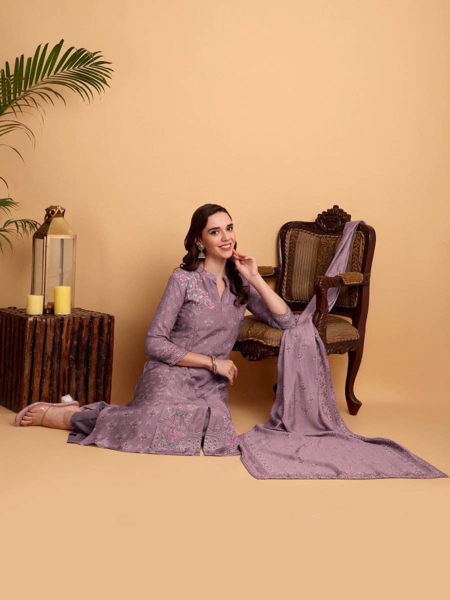 Dusty Lavender Floral Embroidered Kurta Set with Dupatta - CLOHI