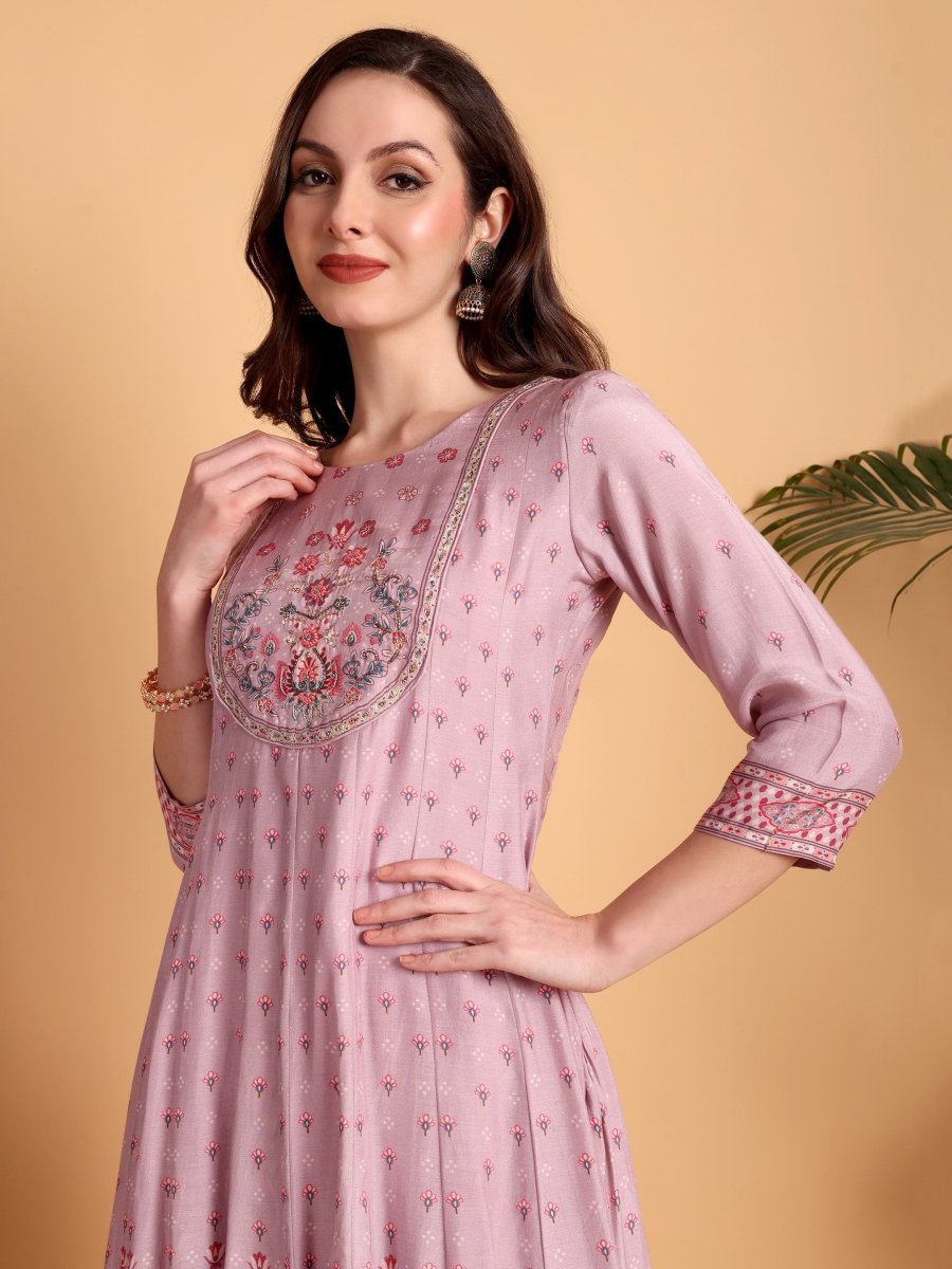 Elegant Blush Pink Anarkali Kurta Set for Women - CLOHI
