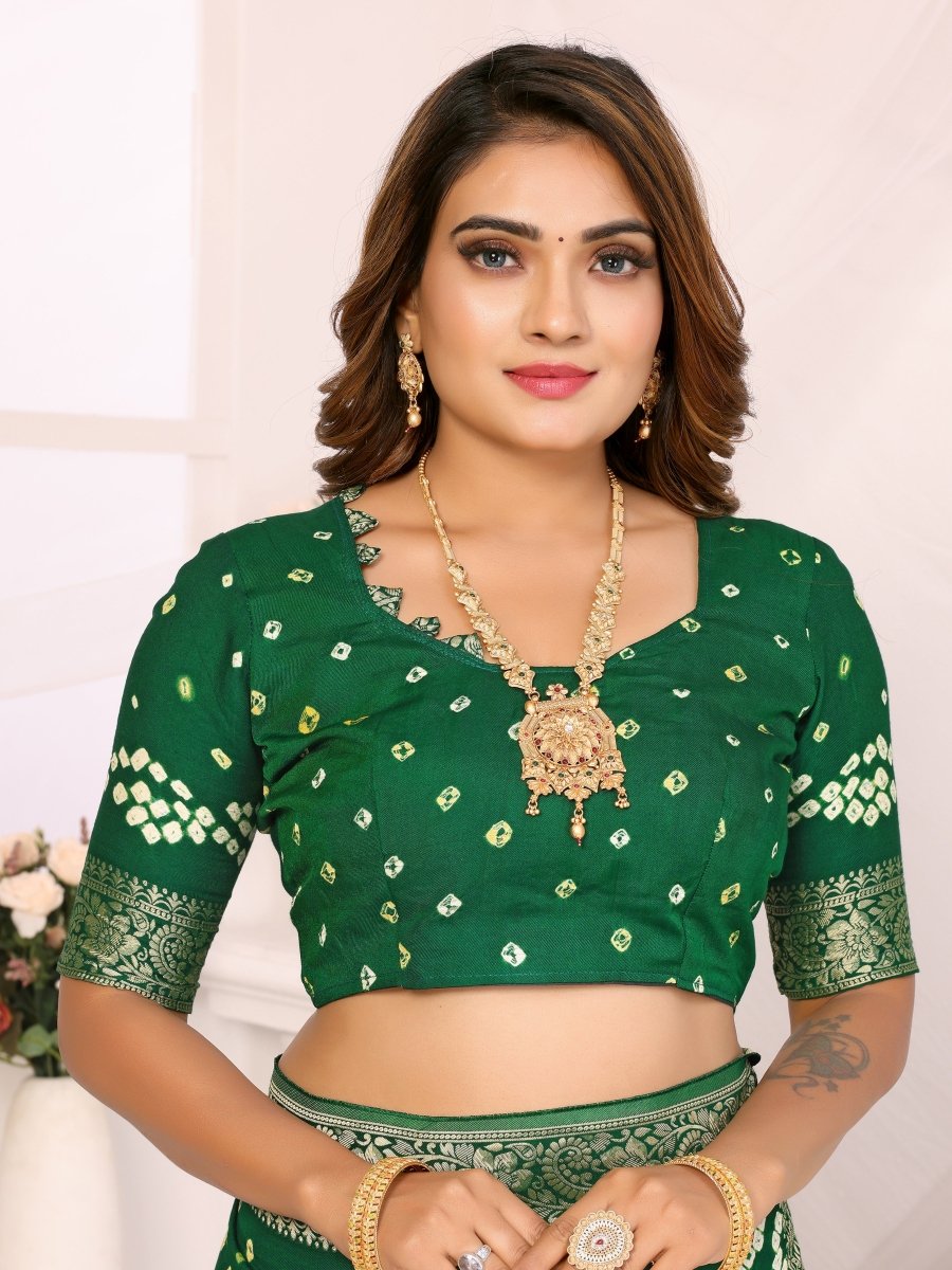 Elegant Green Bandhani Saree with Zari Peacock Motif and Unstitched Blouse - CLOHI