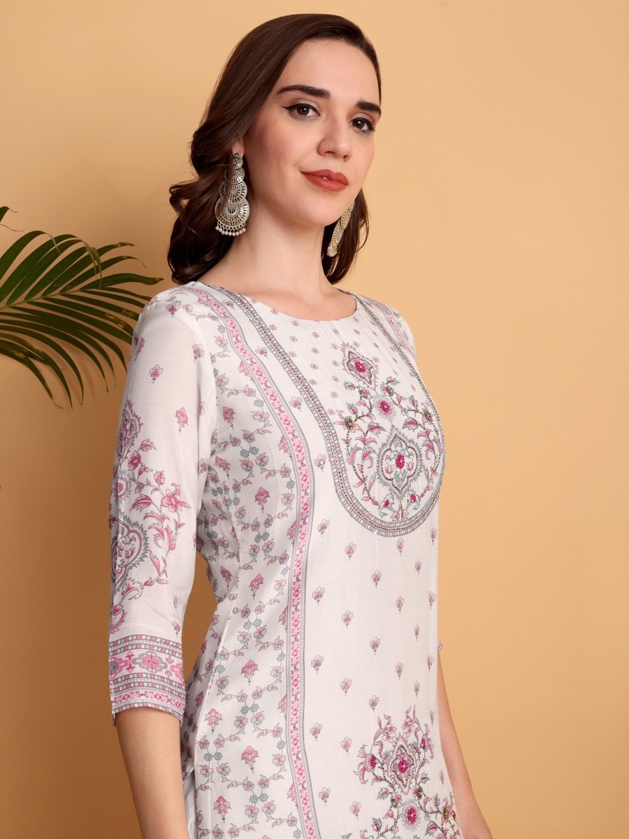 Elegant Mughal - Inspired Silver Grey Kurta Set with Dupatta for Women - CLOHI