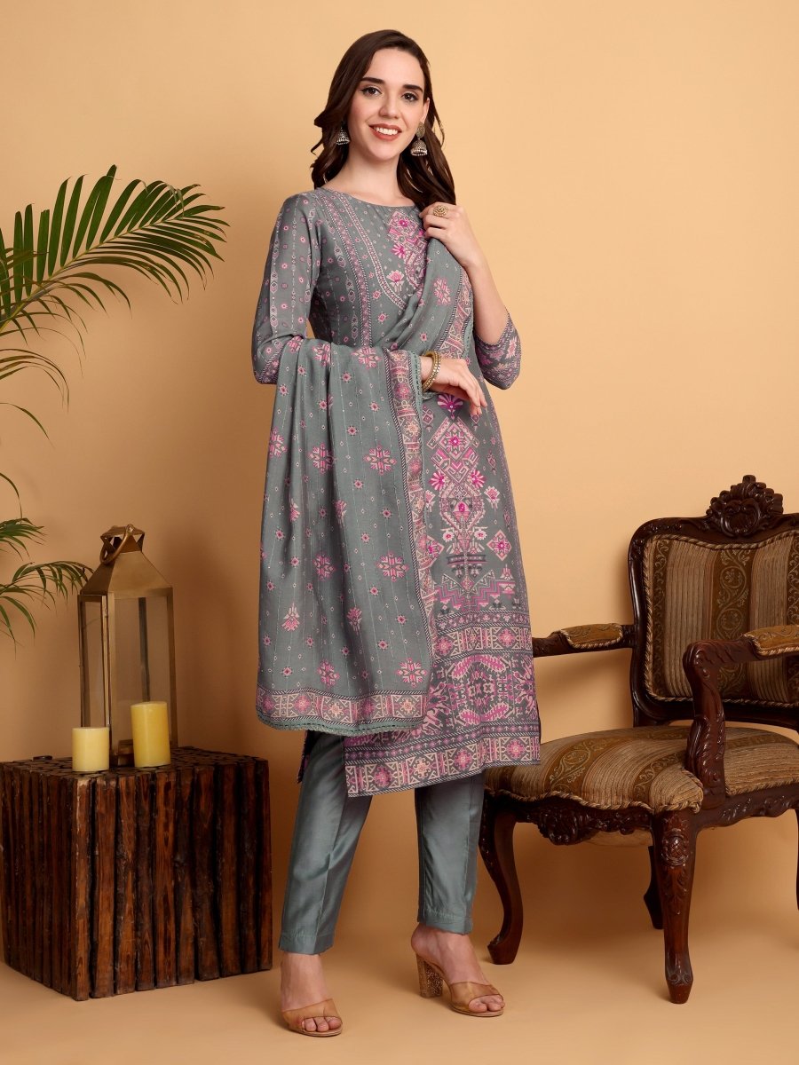 Elegant Slate Green Hand - Embroidered Kurta Set - CLOHI