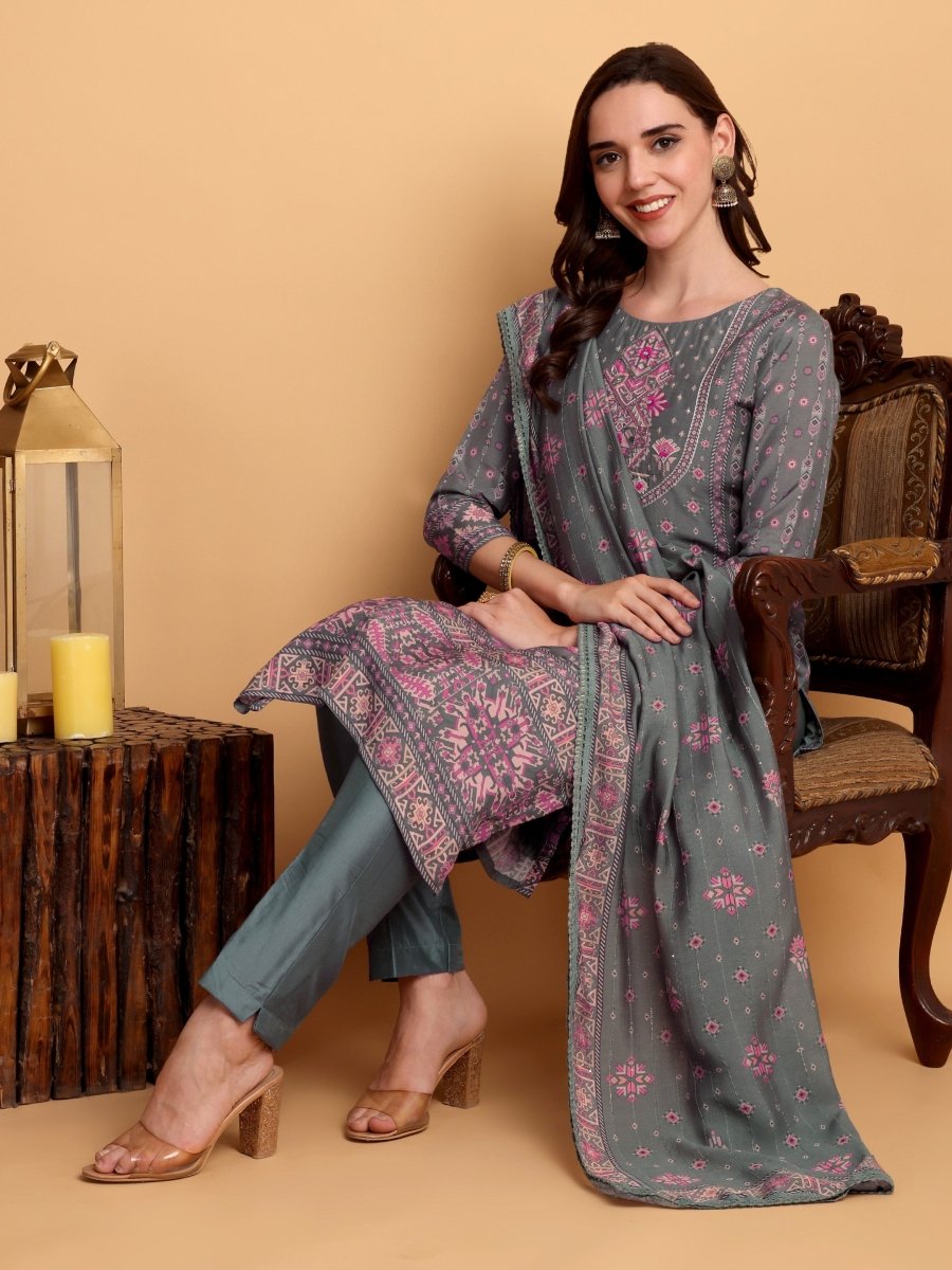 Elegant Slate Green Hand - Embroidered Kurta Set - CLOHI