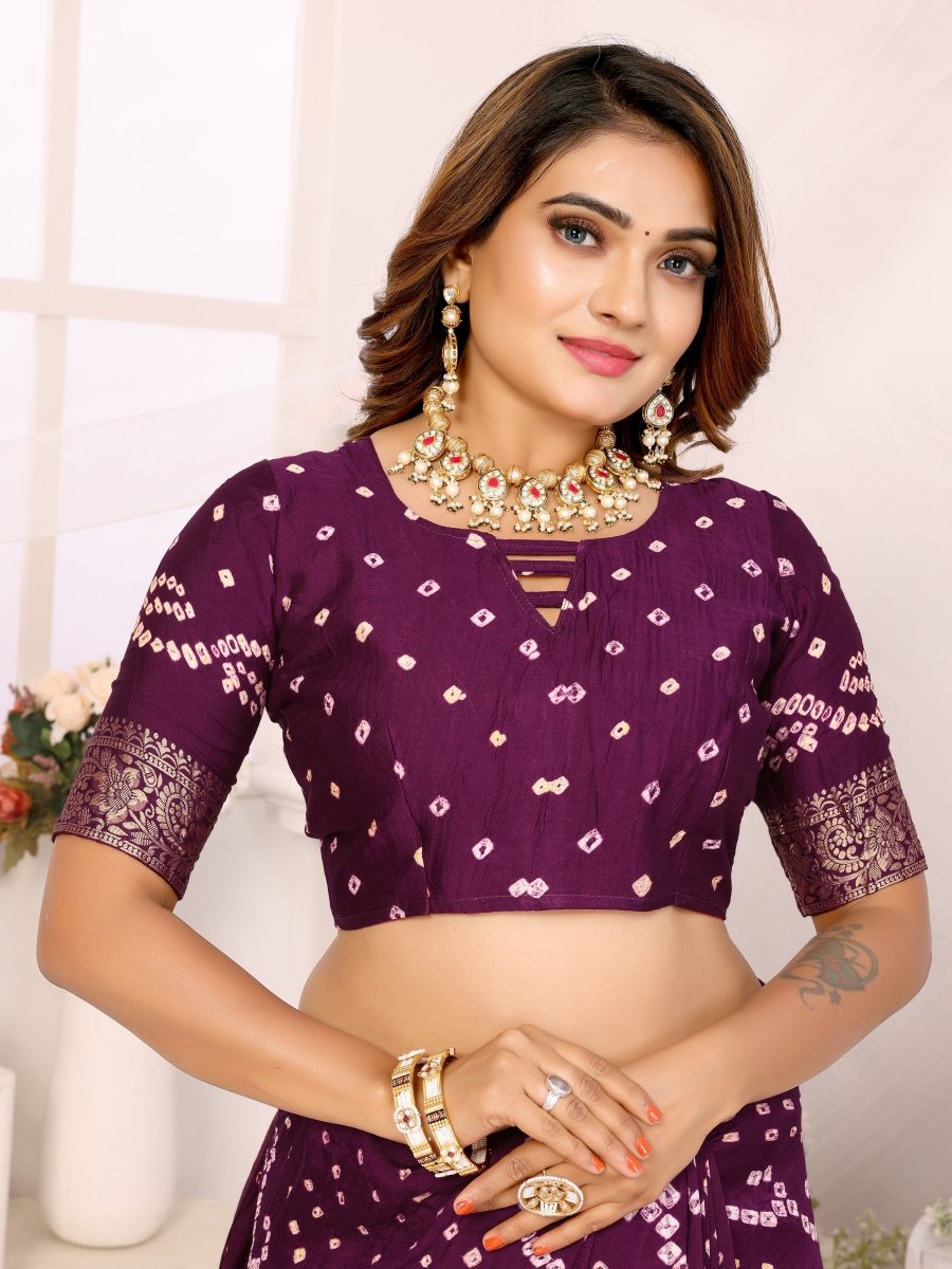 Magenta Bandhani Saree with Floral & Paisley Zari Weaving - CLOHI