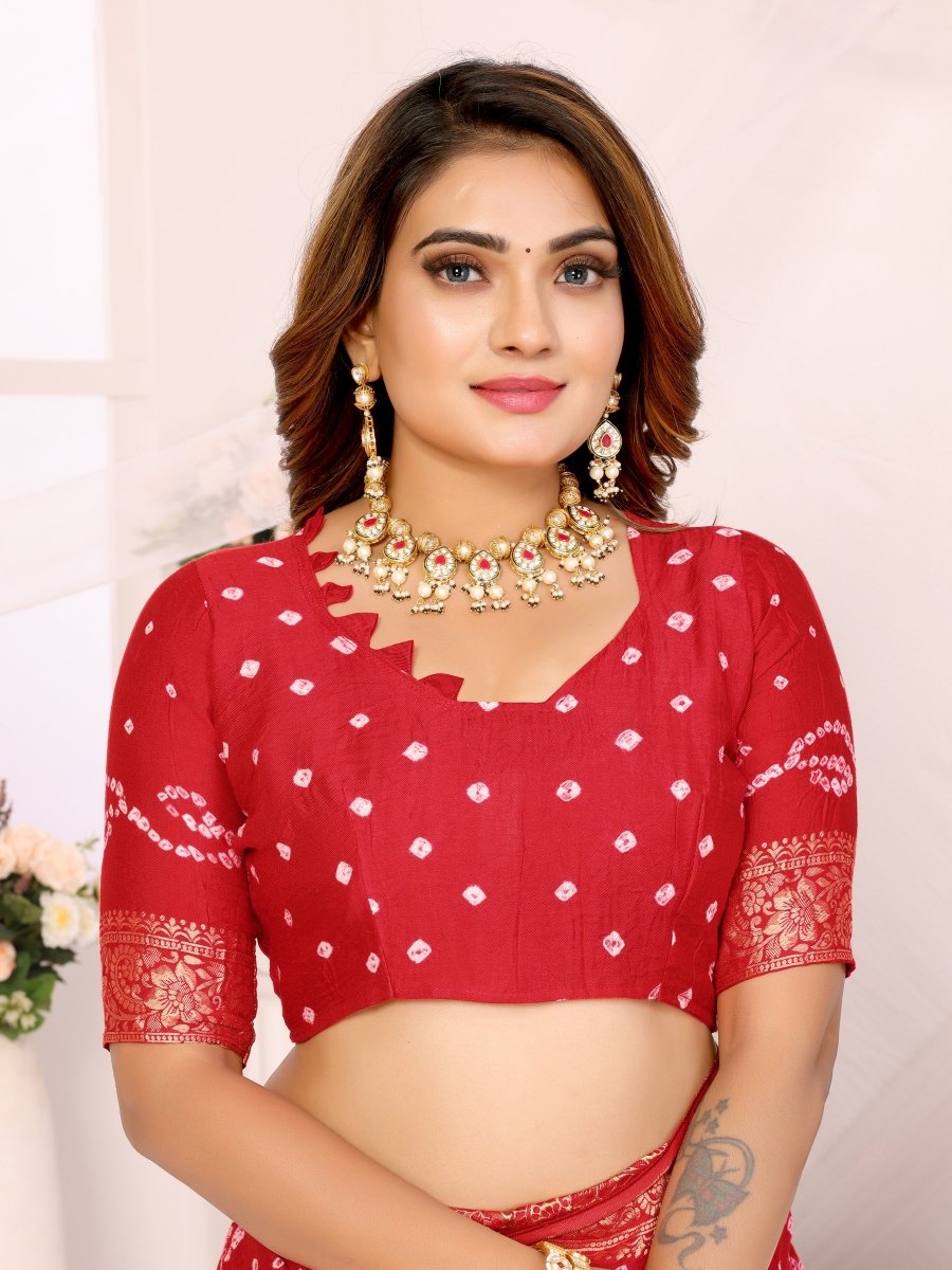 Red Jacquard Zari Bandhani Saree with Shimmering Floral & Paisley Patterns - CLOHI